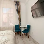 Spacious 3Br Retreat In Central Bucharest