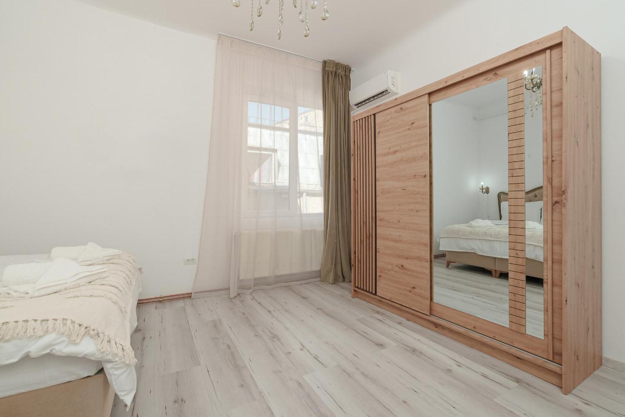 Spacious 3br Retreat In Appartamento *